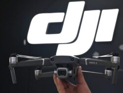 Donald Trump Umumkan Tarif 100 Persen Sebagai Drone Produk Impor