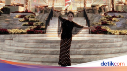 10 Potret Dewi Sukarno Kulineran, Stylish Di Usia 86 Tahun