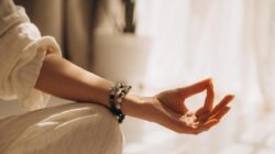 Gaduh soal Kehadiran, Praktisi Medis Jiwa Ingatkan Biar Nggak Di Sebab Itu Toxic Positivity