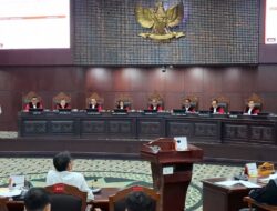 Volunteer Sebut Gugatan Denny Indrayana soal Ijazah Wapres Gibran Semestinya Ditolak